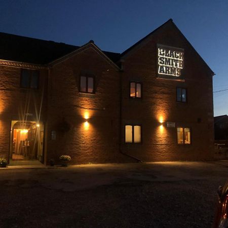 The Blacksmith Arms Bed and Breakfast Alton  Exterior foto