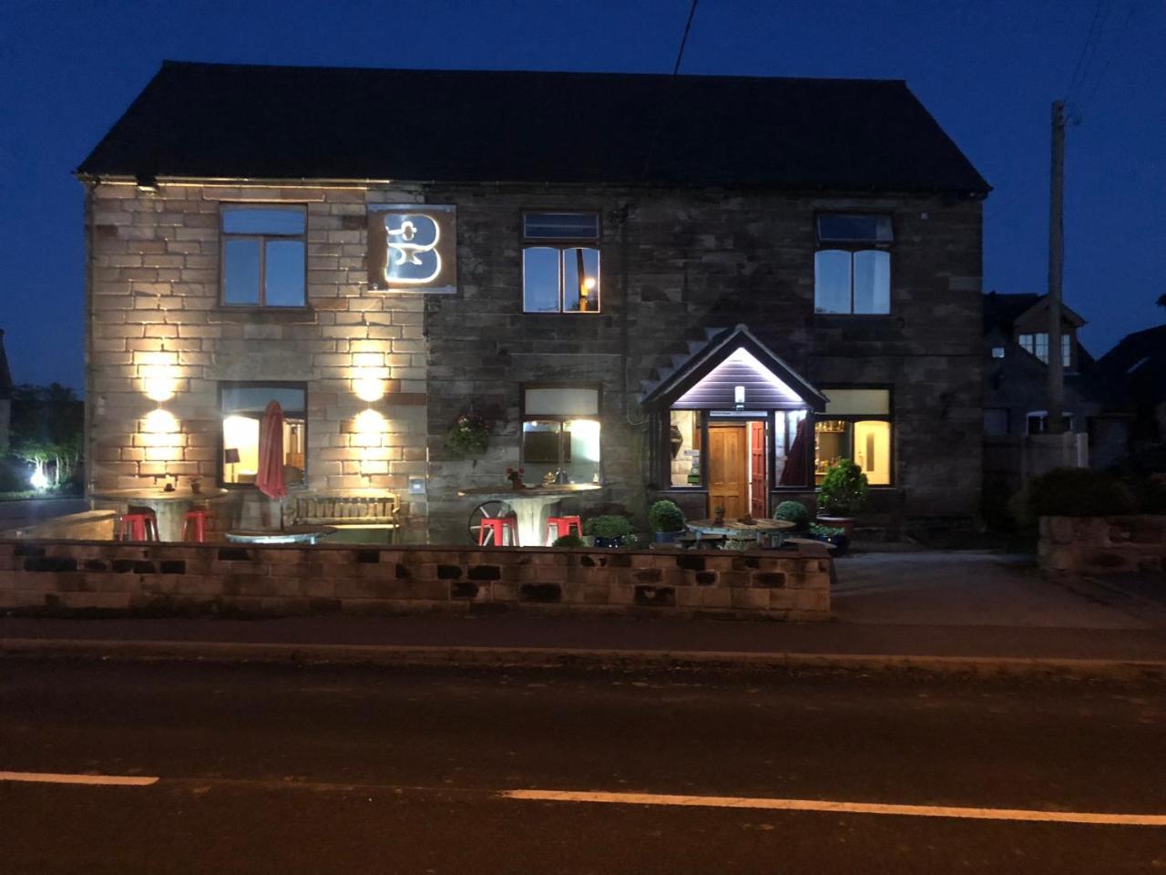 The Blacksmith Arms Bed and Breakfast Alton  Exterior foto